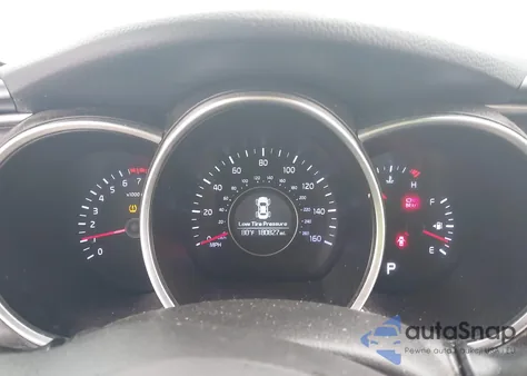 2015 Kia Optima Lx z USA, uszkodzony, nr VIN KNAGM4A77F5648515